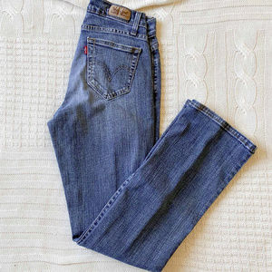 ☄️Levi's 529 Curvy Boot Cut Medium Wash Jeans Size